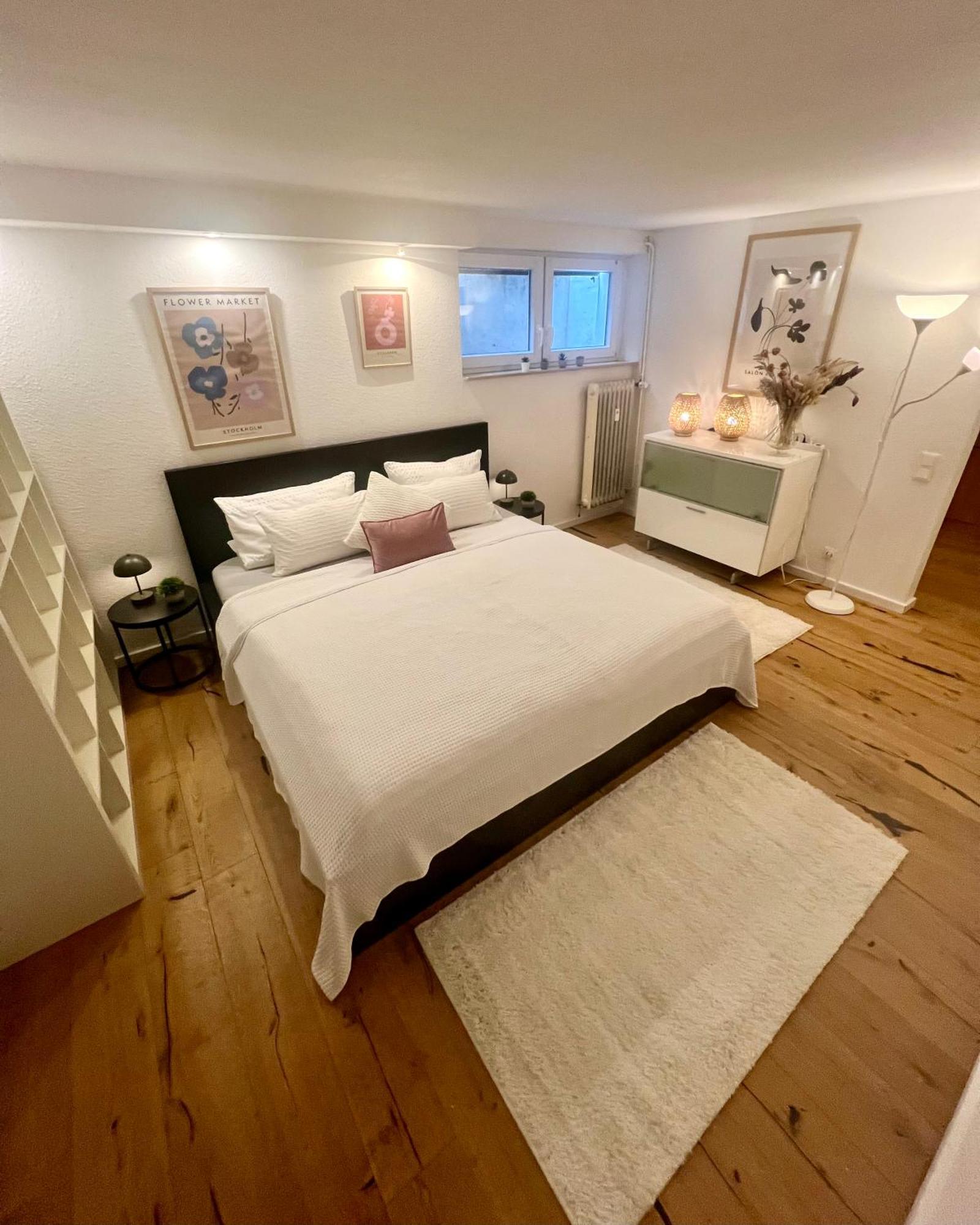 Gemuetliche Souterrain Wohnung Neben Der Universitaetsklinik In Homburg Extérieur photo